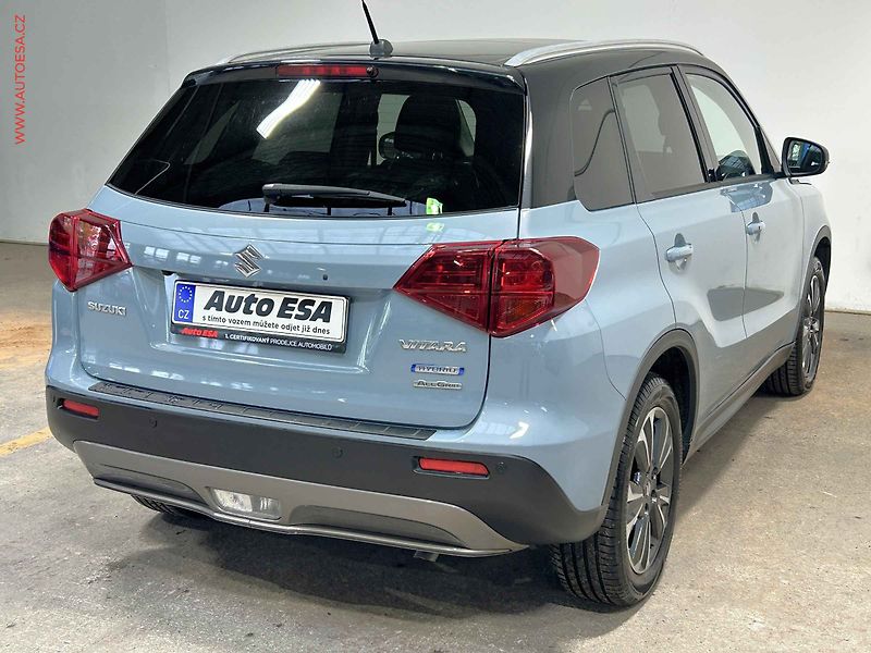 Suzuki Vitara (2021) 1.4 BJ, ČR, Elegance, panor - fotka 4 z 16