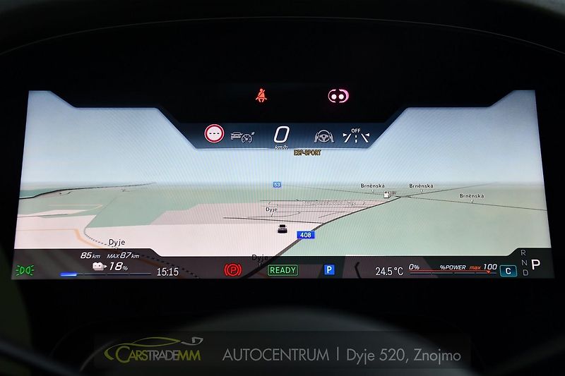 Mercedes-Benz EQE 43AMG HUD 1M PANORAMA - fotka 33 z 60
