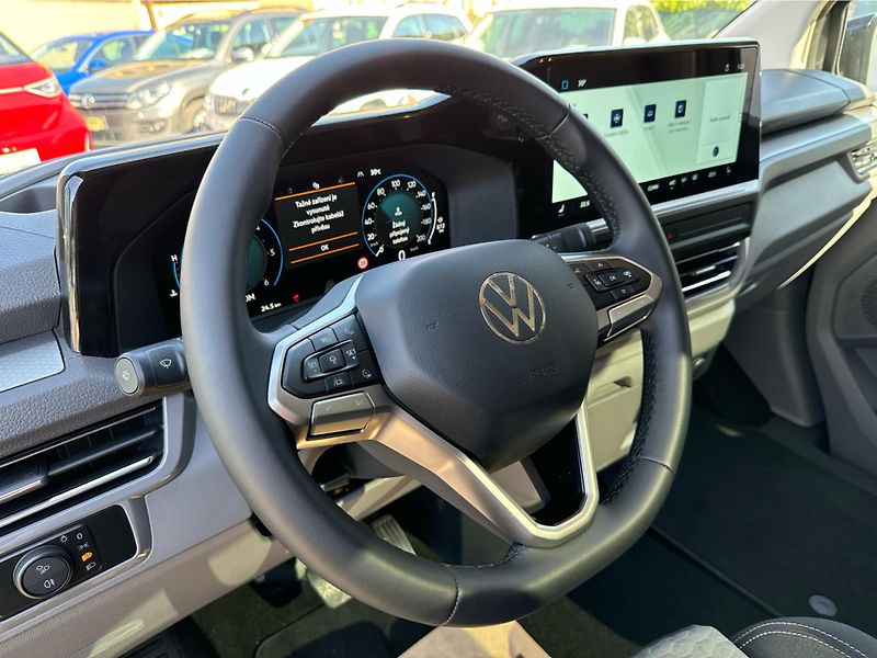 Volkswagen Caravelle Entry Life 2,0 TDI 8AUT - fotka 13 z 26