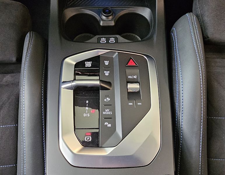 BMW Řada 1 118d - fotka 22 z 31