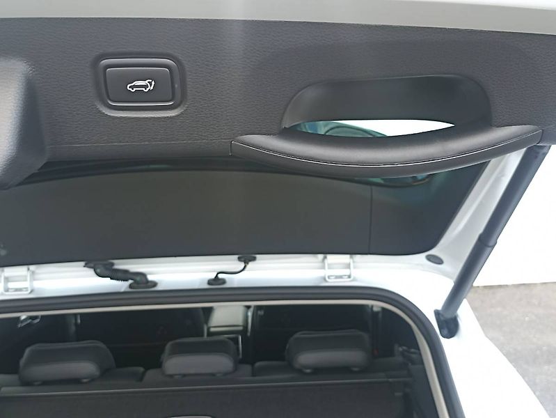 Kia Sportage (2025) 1.6 T-GDI TOP 7DCT - fotka 32 z 35