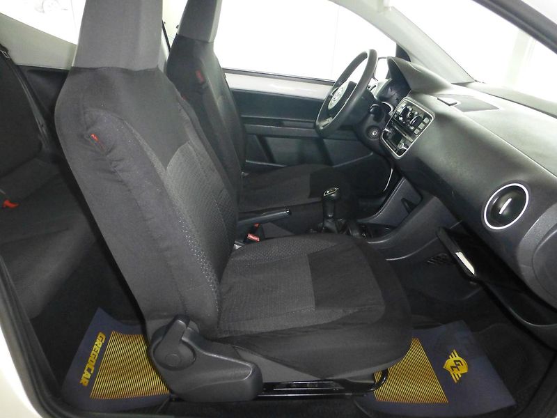 Volkswagen up! (2013) 1,0MPI**KLIMATIZACE** - fotka 16 z 21