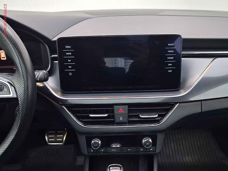 Škoda Kamiq (2020) 1.5 TSI, DSG, LED - fotka 12 z 21