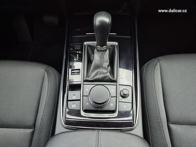 Mazda CX-30 (2022) CX-30 2.0i ESkyactiv-X Automat - fotka 30 z 54