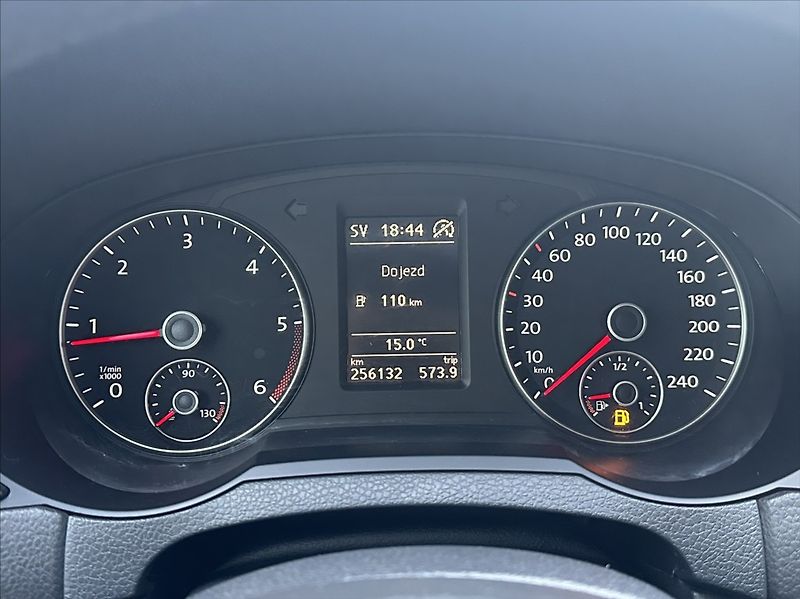 Volkswagen Sharan 2,0 TDI 140PS  Comfortline DSG - fotka 36 z 48
