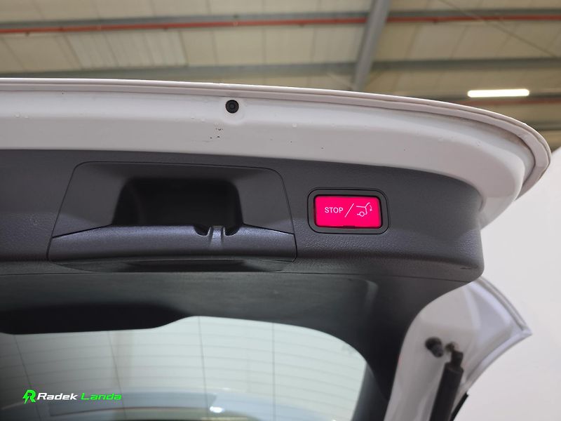 Mercedes-Benz EQA (2023) 250+ 73,9 kWh, LED - fotka 11 z 16