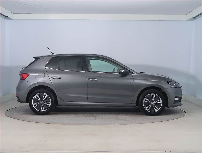 Škoda Fabia (2023) Style 1.0 TSI, Serv.kniha - fotka 6 z 19