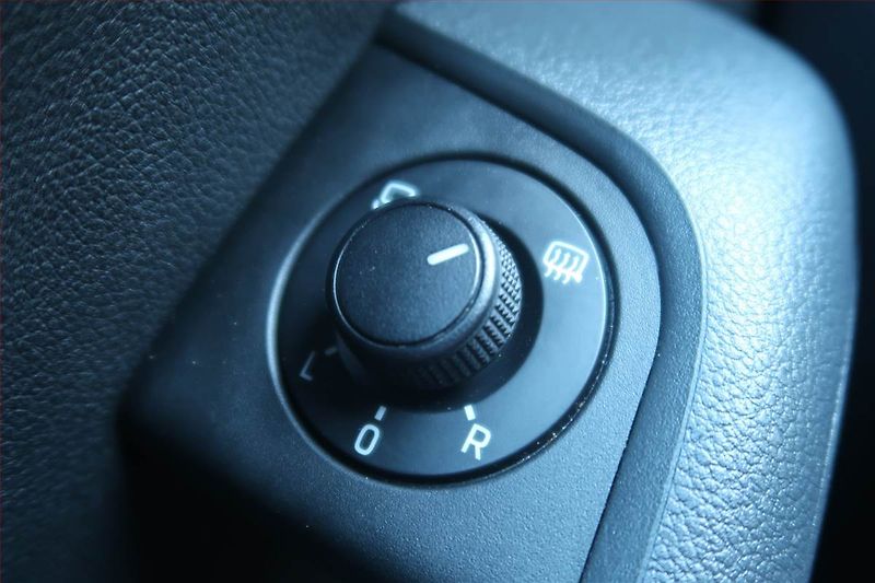 Škoda Octavia (2017) 1.5 TSI, Serv.kniha, Navi - fotka 22 z 22