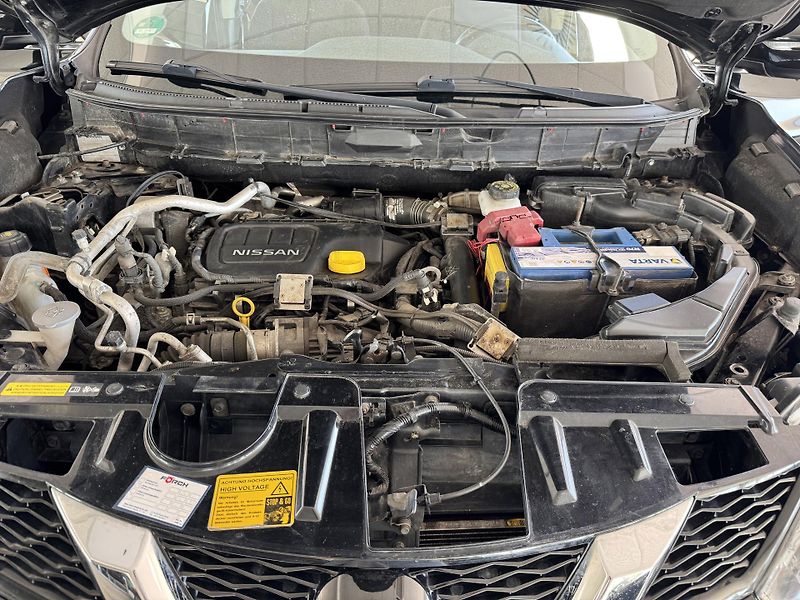 Nissan X-Trail 1,6dCi 96kW*AUT*360kam*Panoram - fotka 35 z 35