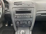 Škoda Octavia (2010) 1.4TSi, Ambiente - náhled 12