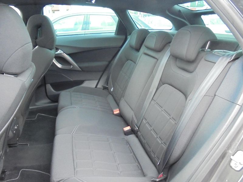 Citroën DS5 (2018) 2.0 HDI- AUTOMAT- NAVIGACE - fotka 12 z 12
