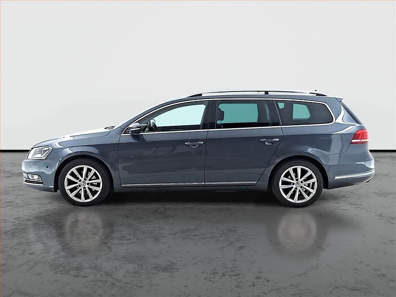 Volkswagen Passat (2014) 2.0 TDI, Automat, Navi, Xenony - fotka 3 z 20