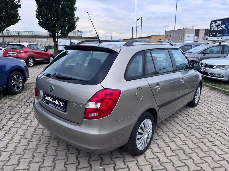 Škoda Fabia (2008) 1,4 16V 63 KW 1. MAJ STK - fotka 5 z 46