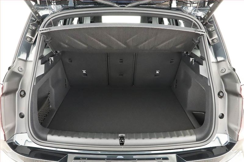 Mini Countryman (2025) S All4, JCW, HUD, Kamera - fotka 11 z 20