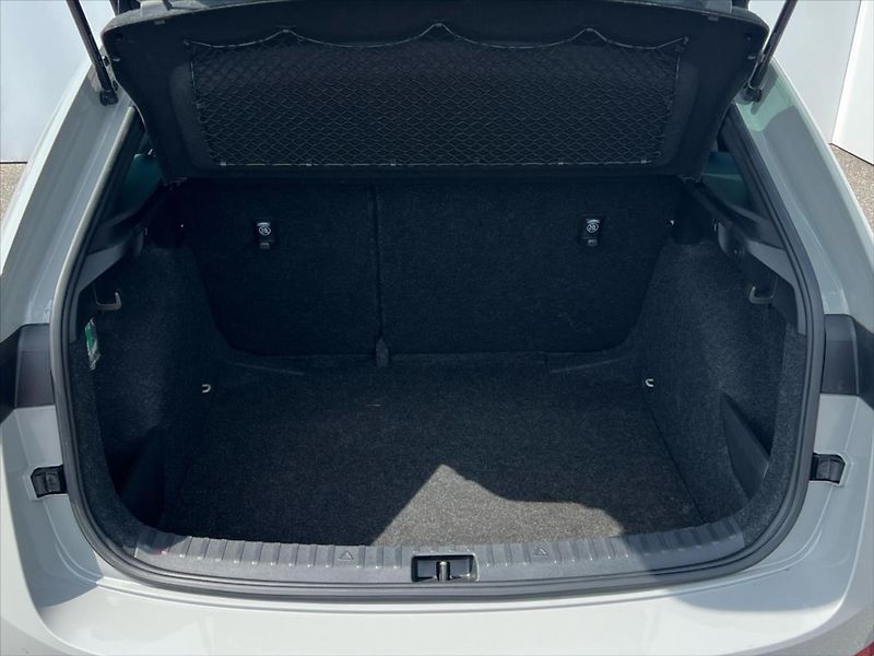 Škoda Scala 1,0 TSi 81kW STYLE - fotka 14 z 23