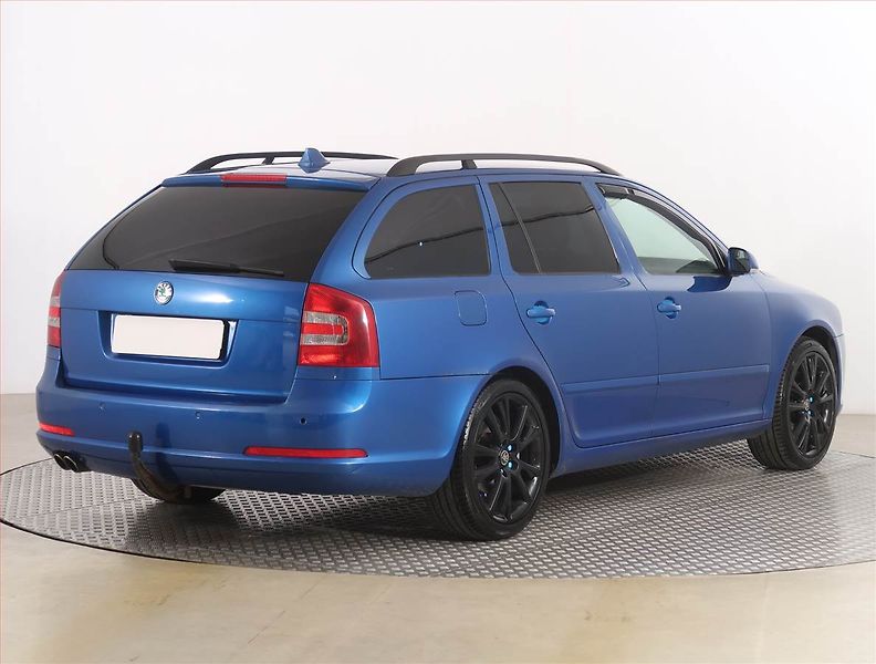 Škoda Octavia (2008) RS 2.0 TDI, po STK, udržované - fotka 5 z 15