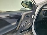 Toyota RAV4 2.2 D-4D Active 4x4 - náhled 12