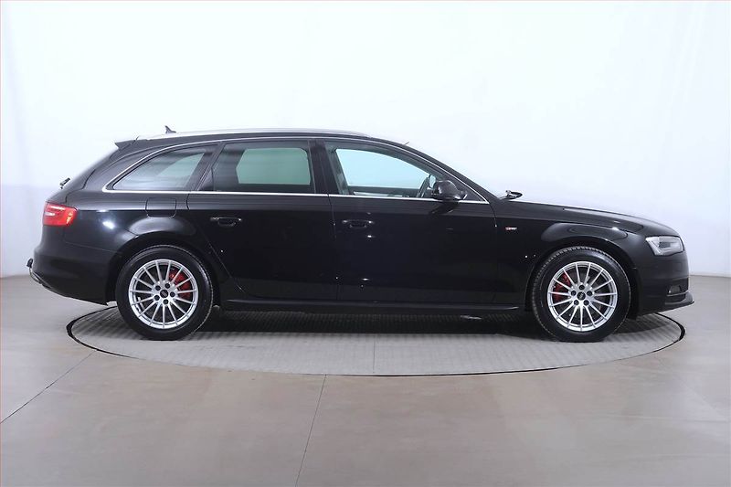 Audi A4 (2015) 2.0 TDI, Automat, Serv.kniha - fotka 6 z 23