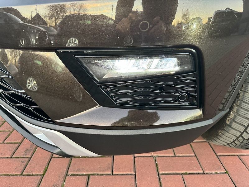 Seat Ateca (2018) 1.4TSi LED Navi Kamera ACC - fotka 39 z 50