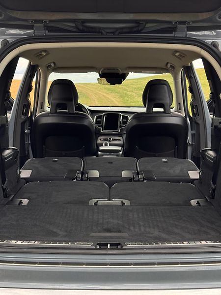 Volvo XC90 (2019) XC90 B5 Inscription AWD - fotka 11 z 18
