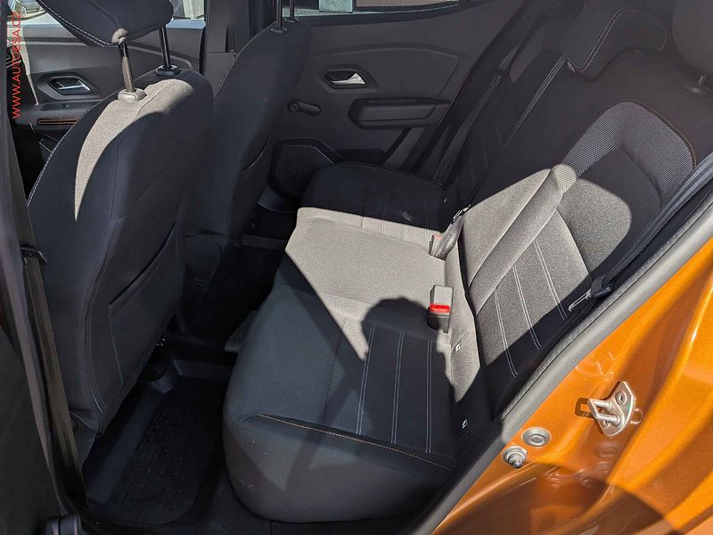 Dacia Sandero (2021) 1.0 TCe, ČR, AC, TZ - fotka 10 z 16