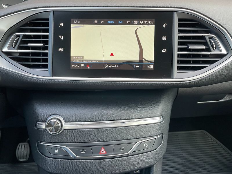 Peugeot 308 (2019) SW 1.5HDi 96kW Allure! - fotka 15 z 34
