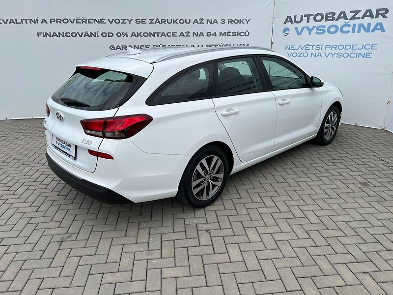 Hyundai i30 (2020) Com.1.0T-GDi Comfort ČR+1.maj. - fotka 4 z 36