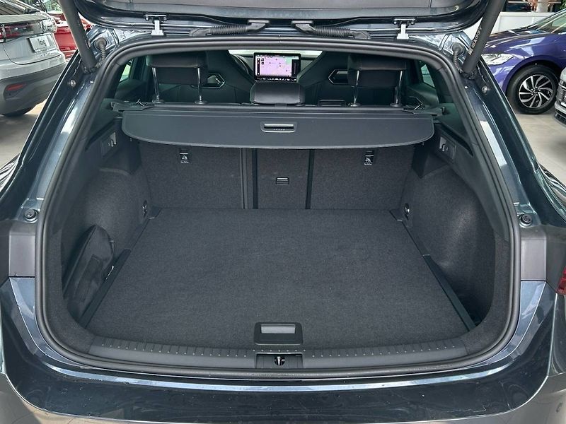 Cupra Leon (2024) SP 1.5 eTSI 7DSG - fotka 22 z 35