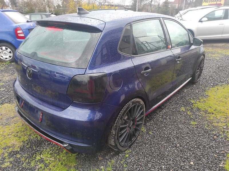 Volkswagen Polo 1.6 TDI  GTD - fotka 5 z 21