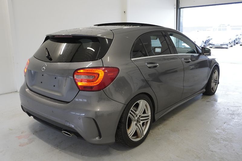 Mercedes-Benz Třídy A A220 2,2 CDI AMG-LINE AUT. - fotka 5 z 27
