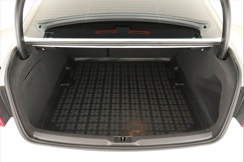 Audi A5 (2014) 2.0 TDI, 4X4, Automat, Kůže - fotka 13 z 19