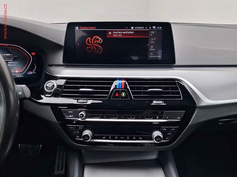 BMW Řada 5 (2019) 3.0 D 530d xDrive, 1.maj,ČR - fotka 12 z 23
