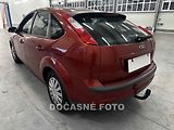 Ford Focus (2007) 1.6i, AC, tažné - náhled 1