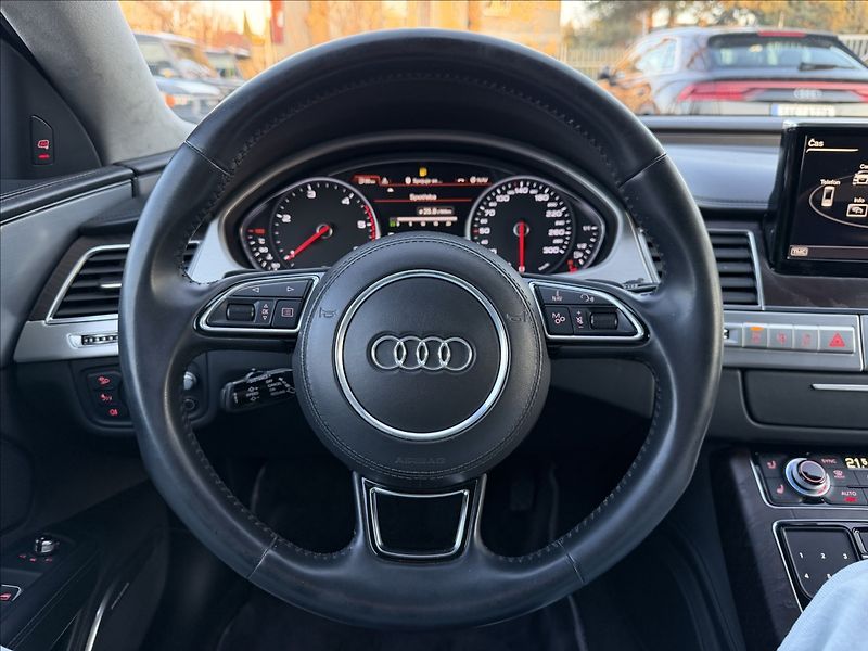 Audi A8 L 50Tdi - fotka 13 z 40