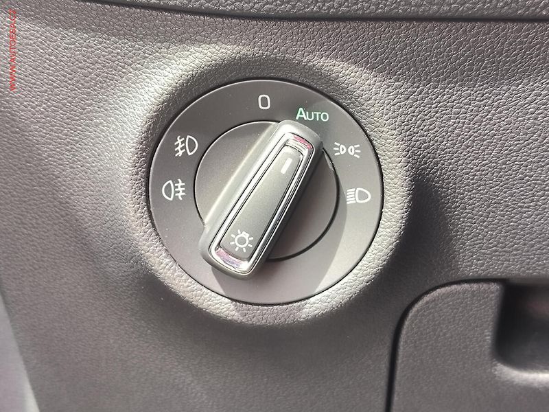Škoda Kodiaq (2019) 2.0 TDi, Style, DSG, +kola - fotka 26 z 32