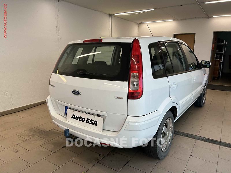 Ford Fusion (2010) 1.4 TDCi, ČR, AC, tažné - fotka 2 z 3