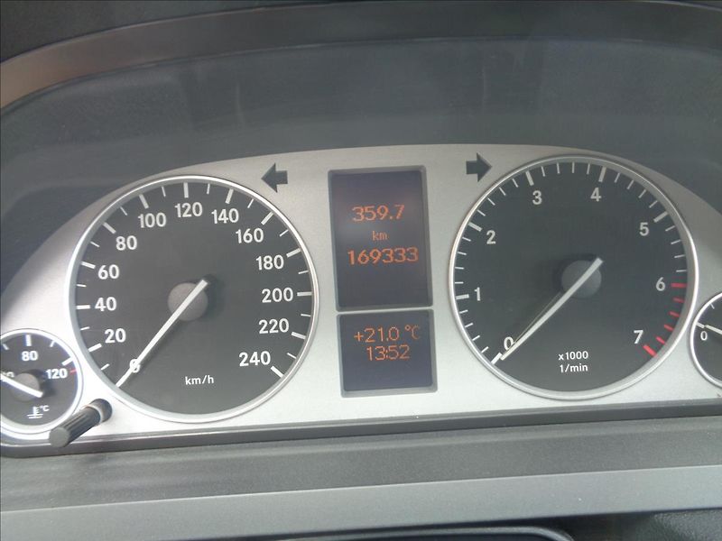 Mercedes-Benz Třídy B 1,7 - fotka 18 z 18