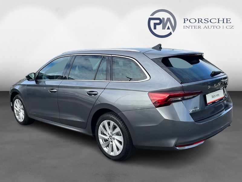 Škoda Octavia 2,0TDI TOP SELECTION - fotka 6 z 24