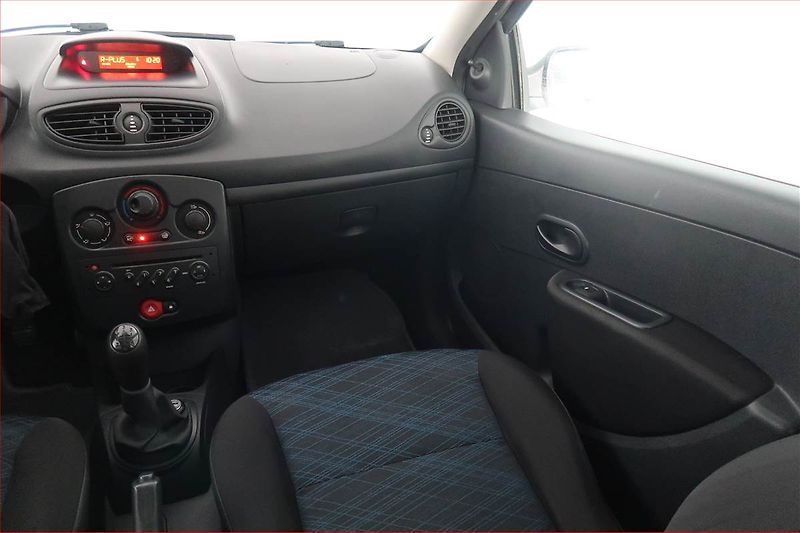 Renault Clio (2007) 1.2 16V , nová STK - fotka 8 z 15