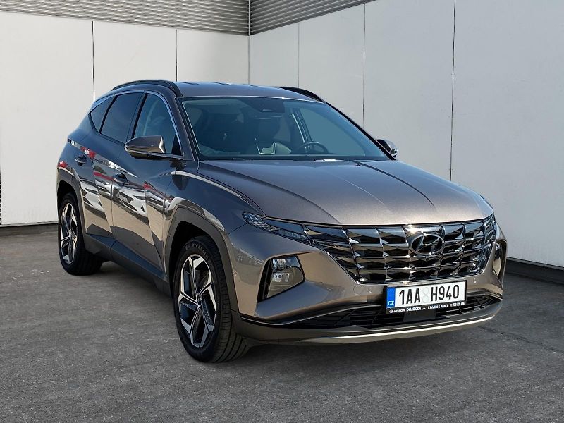 Hyundai Tucson (2023) STYLE 1.6HEV 132kW 4x4 TAŽNÉ - fotka 3 z 11