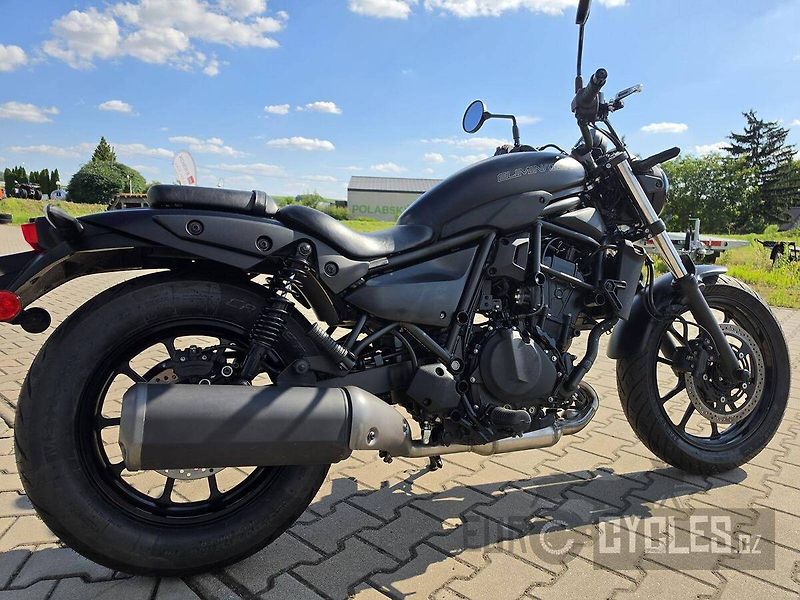 Kawasaki (2024) Eliminator 500 - fotka 5 z 13