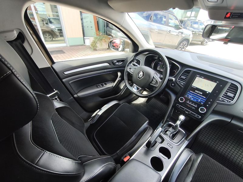 Renault Mégane 2016 ČR 1.5dCi 81kW EDC Intens - fotka 7 z 27
