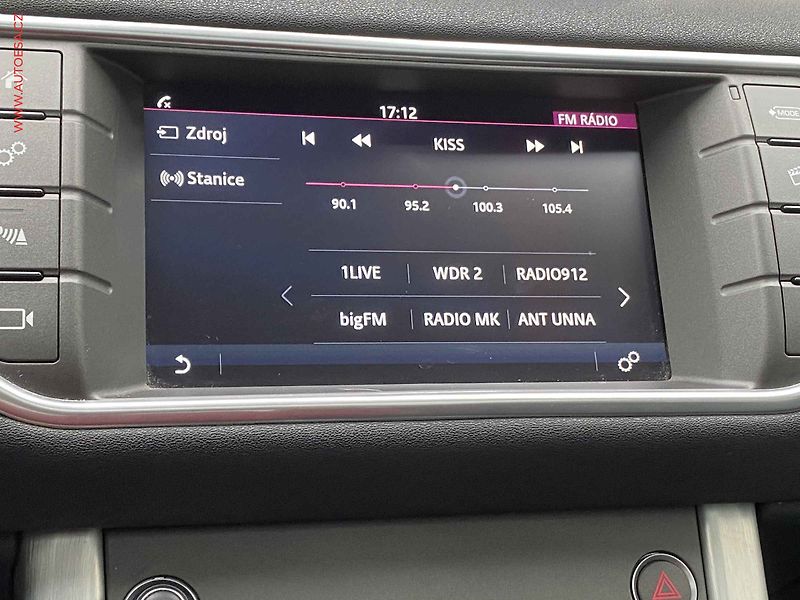 Land Rover Range Rover Evoque (2017) 2.0 TD4 4x4, AT, bixen, panor - fotka 20 z 21