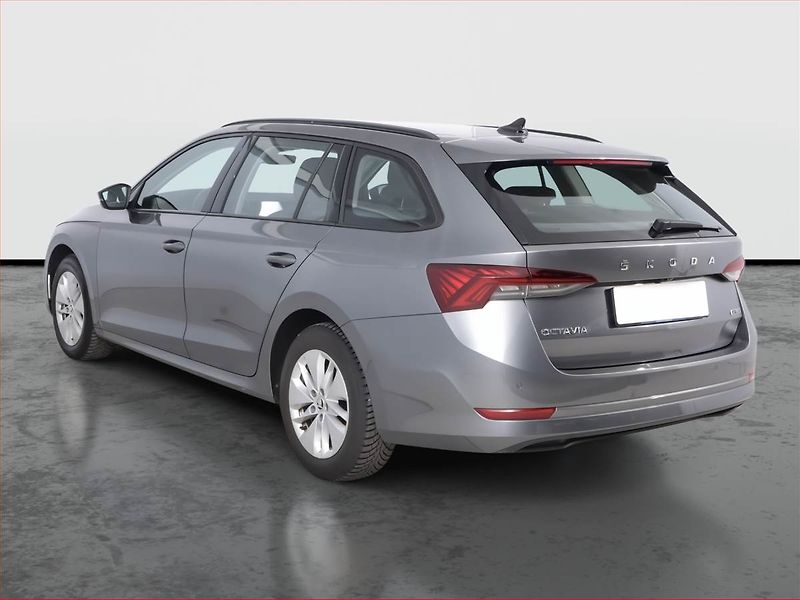 Škoda Octavia (2023) 1.5 TSI e-tec, Automat - fotka 4 z 17