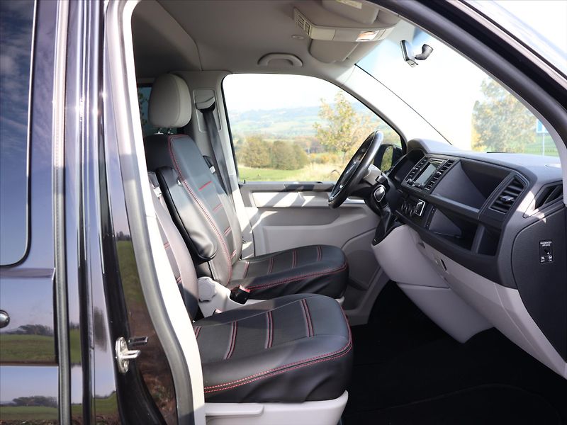 Volkswagen Caravelle 2,0 TDI 150kW DSG 8Míst Comfor - fotka 11 z 25