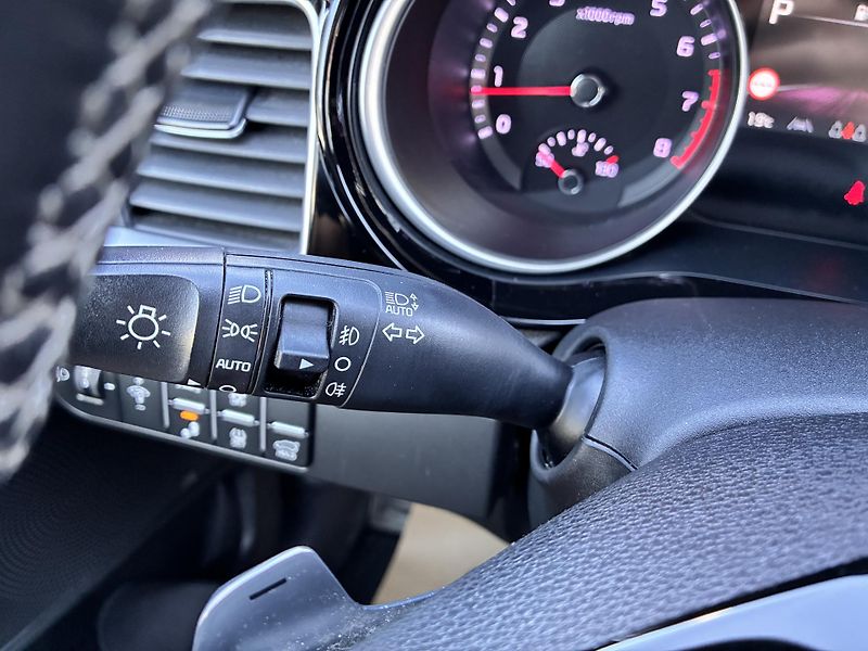 Kia Ceed 1.5T-GDi 118kW GT LINE AUTOMAT - fotka 30 z 38