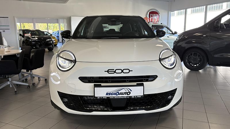 Fiat 600 1.2T Street 6MT  - fotka 2 z 14