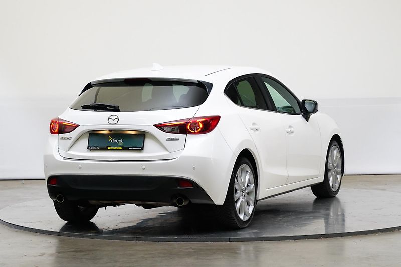 Mazda 3 - fotka 2 z 29