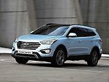 Hyundai Grand Santa Fe.