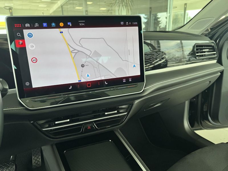 Volkswagen Passat Variant 1,5 eTSI DSG*REZERVACE! - fotka 19 z 41